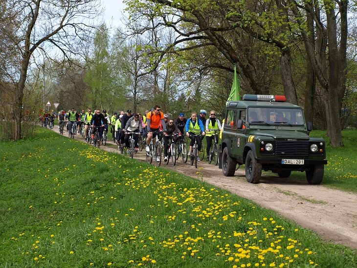 Metelių regioniniame parke tradicinis žygis: dalyvaus apie 400 dviratininkų