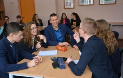 Vilniaus Gedimino technikos universitetas įteikė pažymėjimus pirmajai Jotvingių gimnazijos VGTU klasei!