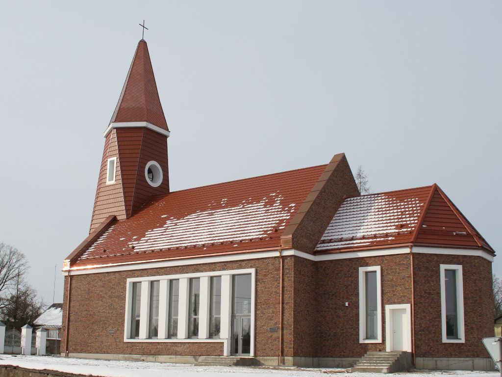 Tikintiesiems duris atvėrė atstatyta Balbieriškio bažnyčia