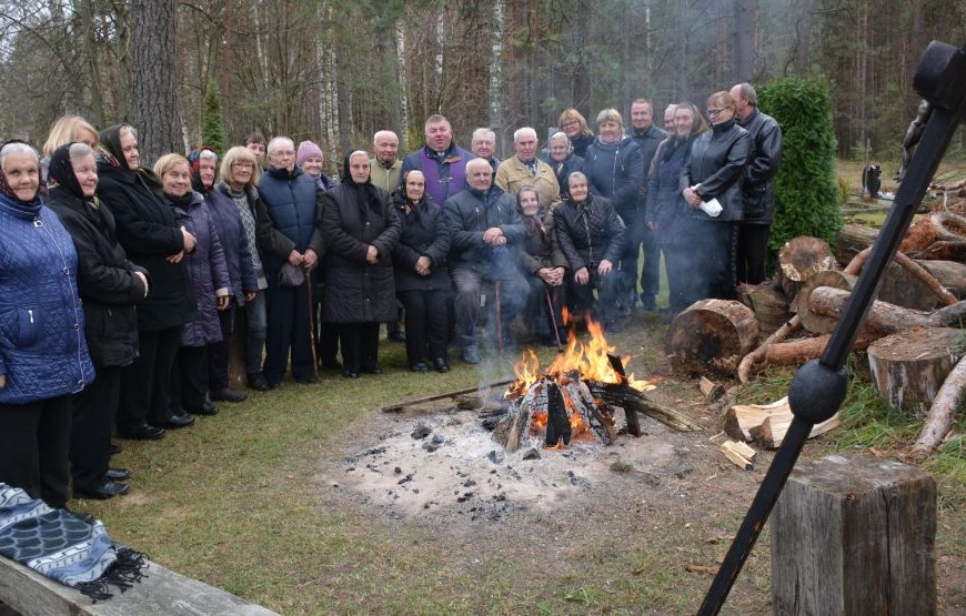 Unikali tradicija gyva – Margionyse tebekūrenami Vėlinių laužai
