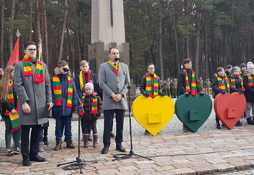Vasario 16-osios klausimas: ar lietuviai kada nors gyveno geriau nei šiandien?