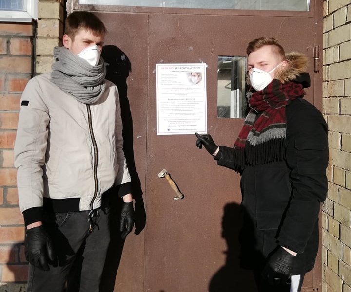 Druskininkiečiai vienijasi: į pagalbą senjorams skuba savanoriai Druskininkiečiai vienijasi: į pagalbą senjorams skuba savanoriai