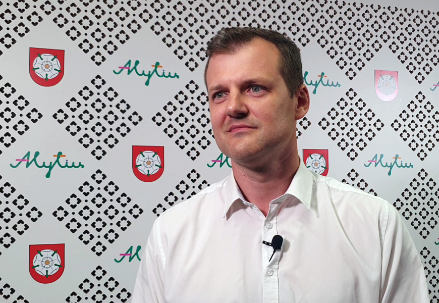 Alytuje viešėjęs Gintautas Paluckas: „Jei norime keisti miestų veidus, spendimus turi priimti vietos gyventojai“ Alytuje viešėjęs Gintautas Paluckas: „Jei norime keisti miestų veidus, spendimus turi priimti vietos gyventojai“