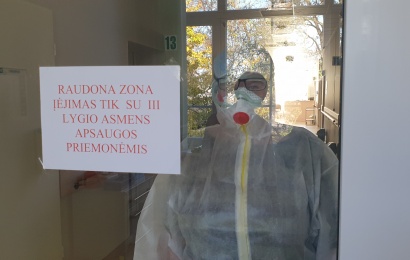 Prašymas plėsti COVID skyrių Alytaus ligoninėje gresia sveikatos priežiūros katastrofa Prašymas plėsti COVID skyrių Alytaus ligoninėje gresia sveikatos priežiūros katastrofa