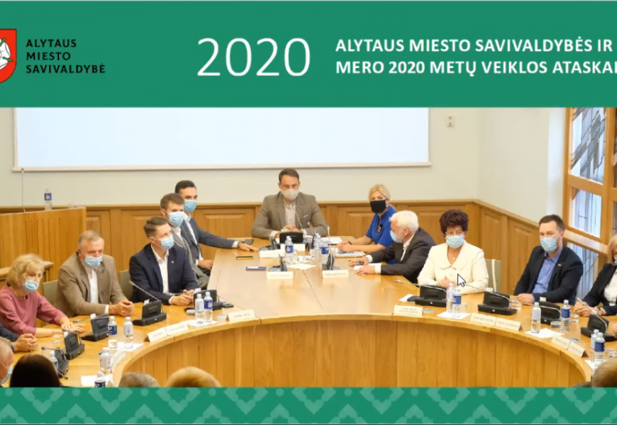 Metinė Alytaus valdžios ataskaita kritikų akimis: nuo piarinių burbulų – iki pasisavintų nuopelnų