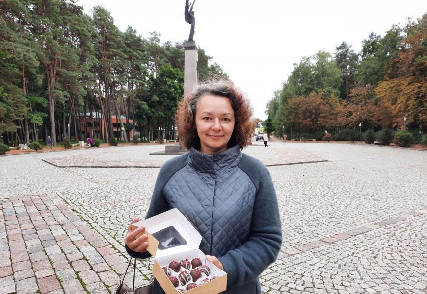Ukrainą palikusi Svetlana į gyvenimą Alytuje kabinasi saldumynais
