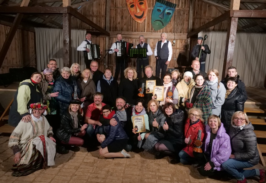 „Kaimo liktarnoje“ išrinktas geriausias mėgėjų teatro spektaklis ir aktorius