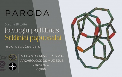 Muziejuje – paroda „Jotvingių palikimas. Stikliniai papuošalai“