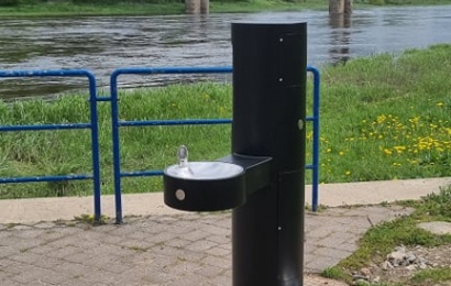 „Dzūkijos vandenys” įrengė naują geriamojo vandens fontanėlį