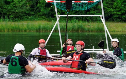 Baltosios rožės taurės kanupolo turnyre – ir jaunų, ir patyrusių sportininkų kovos