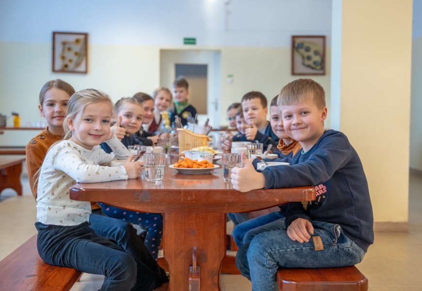 Druskininkų mokyklos mokiniams maistą ruošia pačios Druskininkų mokyklos mokiniams maistą ruošia pačios