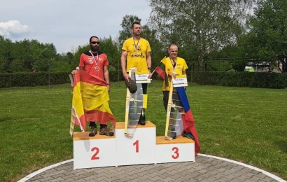 Alytiškis Gintaras Kuckailis tapo pasaulio kordinių aviamodelių čempionu