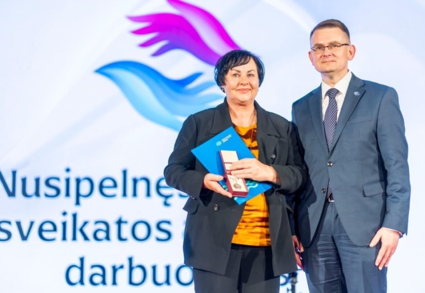 Alytaus ligoninės medicinos biologei – ministerijos apdovanojimas už nuopelnus