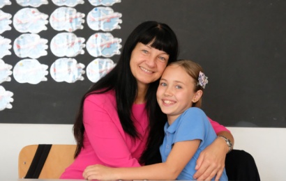 Dešimtmetė alytiškė Adelina: „Stengtis gerai mokytis reikia tam, kad būtų laiminga mokytoja ir tėveliai“ Dešimtmetė alytiškė Adelina: „Stengtis gerai mokytis reikia tam, kad būtų laiminga mokytoja ir tėveliai“