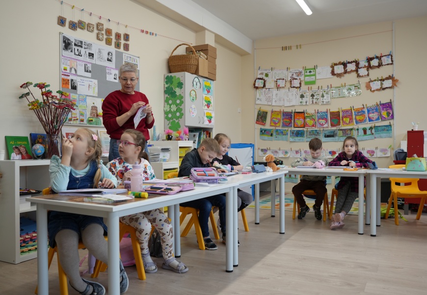 Mokyklose įsikūrę priešmokyklinukai į darželį grįžti nenorėtų Mokyklose įsikūrę priešmokyklinukai į darželį grįžti nenorėtų
