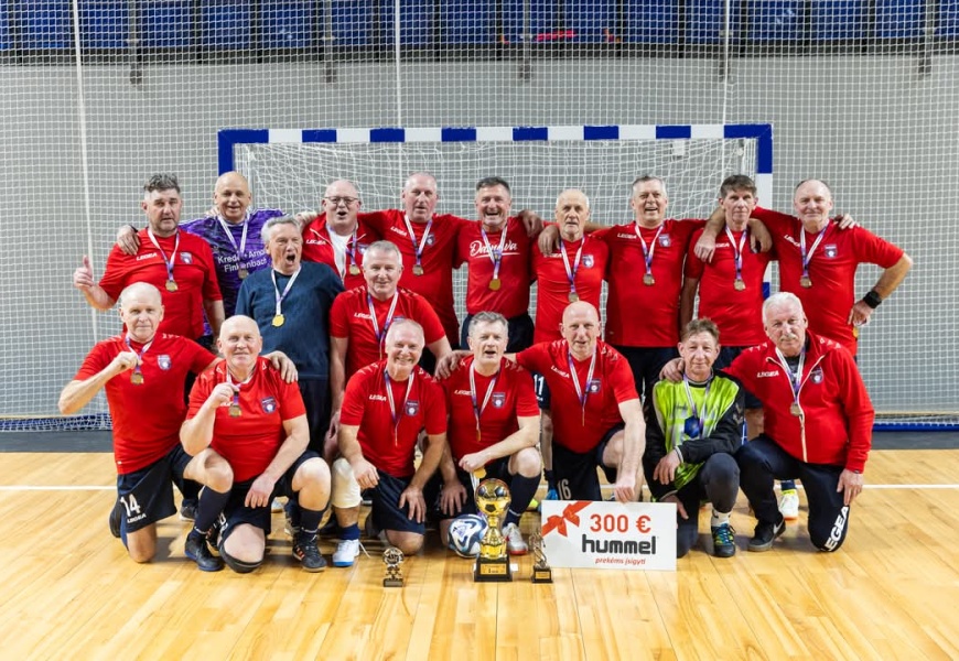 Alytaus futbolo senjorai – Lietuvos FUTSAL pirmenybių nugalėtojai Alytaus futbolo senjorai – Lietuvos FUTSAL pirmenybių nugalėtojai
