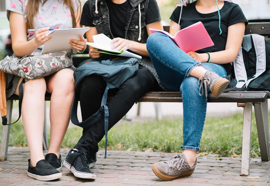 Į Užimtumo tarnybą kreipėsi daugiau jaunimo be profesinio išsilavinimo