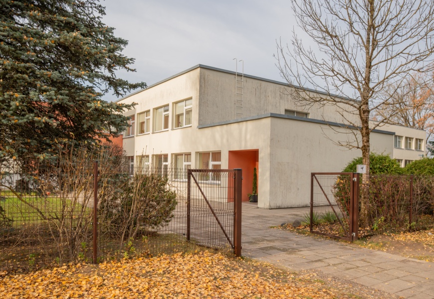 Alytaus miesto savivaldybė parduoda buvusių kūdikių namų pastatą Alytaus miesto savivaldybė parduoda buvusių kūdikių namų pastatą