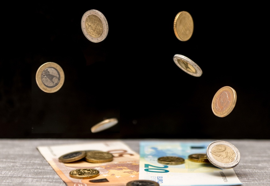 Vaiko išlaikymo išmoka kyla iki 185 eurų: kam ji priklauso?