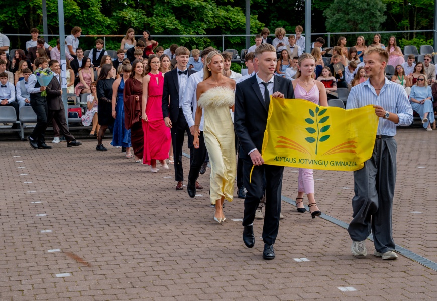 Alytaus abiturientų pasiekimai – aukščiausi tarp Dzūkijos savivaldybių Alytaus abiturientų pasiekimai – aukščiausi tarp Dzūkijos savivaldybių