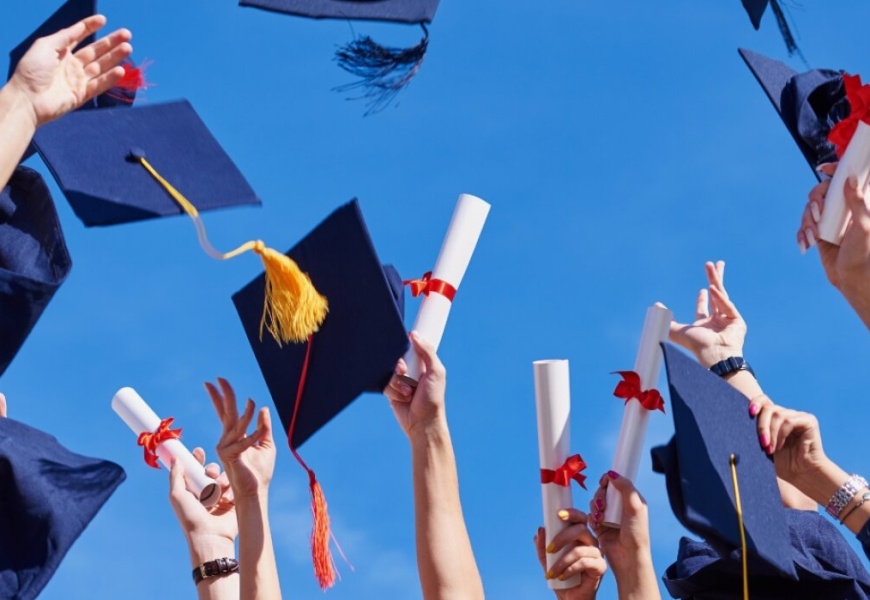 Alytaus rajono savivaldybė skiria stipendijas paklausių specialybių studentams