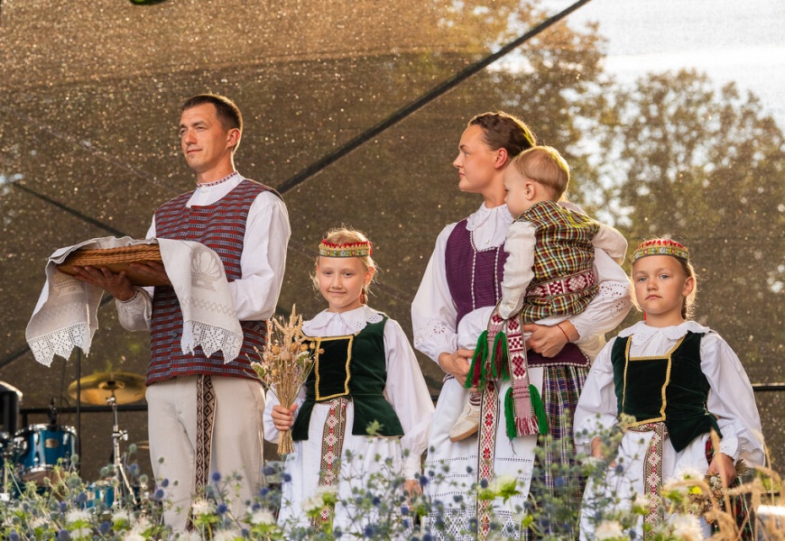 Punioje nuaidėjo jubiliejinė, 25-oji Oninių – Šviežios duonelės – šventė