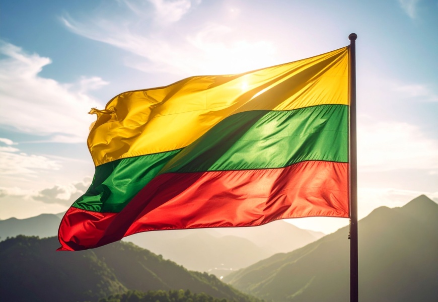 Dauguose Liepos 6-oji skambėjo garsiai: sveikinimai Mindaugams ir visiems, kurių širdyse gyva Lietuva