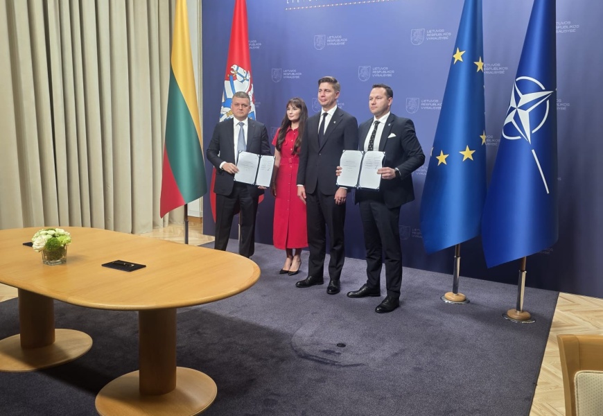 Istorinis susitarimas Dzūkijai: DEMZ investuos 70 mln. eurų, Alytuje ir Prienų rajone kurs gynybos pramonės centrą