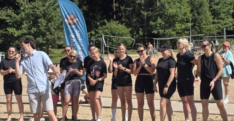 Didžiojoje Dailidėje – pirmoji azartiška kova drakonų valtyse!