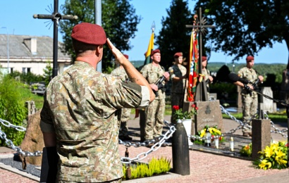 Paminėtos kario savanorio Artūro Sakalausko 35-osios žūties metinės
