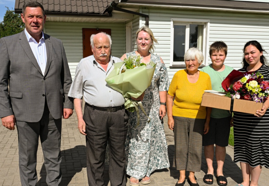 Alytaus rajono garbės pilietis Ipolitas Makulavičius pasitiko 80-ąjį jubiliejų Alytaus rajono garbės pilietis Ipolitas Makulavičius pasitiko 80-ąjį jubiliejų