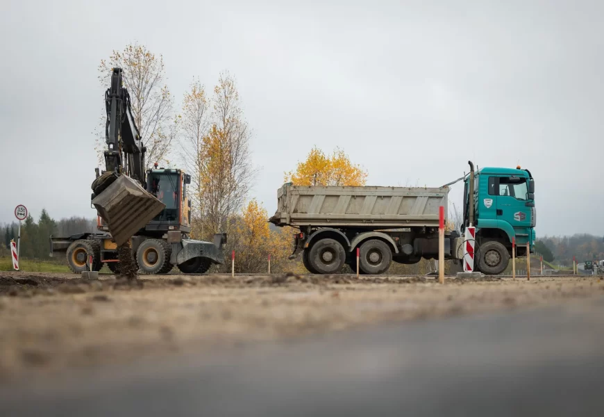 „Via Lietuva“ pradeda beveik 20 km ilgio kelių atnaujinimo darbus Lazdijų rajone