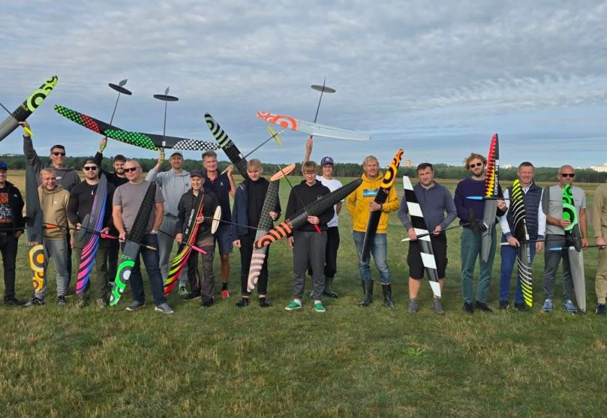 Alytaus aerodrome vykusiame Lietuvos aviamodelių čempionate – alytiškių pergalės!