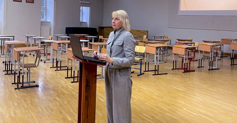 Apie vaikų savijautą ir patyčias – atvirai kartu su tėvais