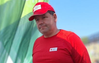 Atėjo padėti savanoriams ir tapo civilinės saugos ambasadoriumi: šiandien Deivydas kitus moko būti pasiruošusius