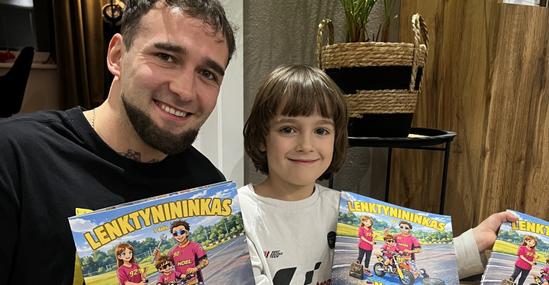 Lietuvos ir Baltijos vicečempionas Noelis Rajackas kviečia įsigyti knygelę „Lenktynininkas Noelis“ Lietuvos ir Baltijos vicečempionas Noelis Rajackas kviečia įsigyti knygelę „Lenktynininkas Noelis“