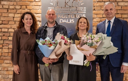 Pirmadienio vakarą pagerbti Lazdijų krašto kultūros puoselėtojai ir kūrėjai Pirmadienio vakarą pagerbti Lazdijų krašto kultūros puoselėtojai ir kūrėjai