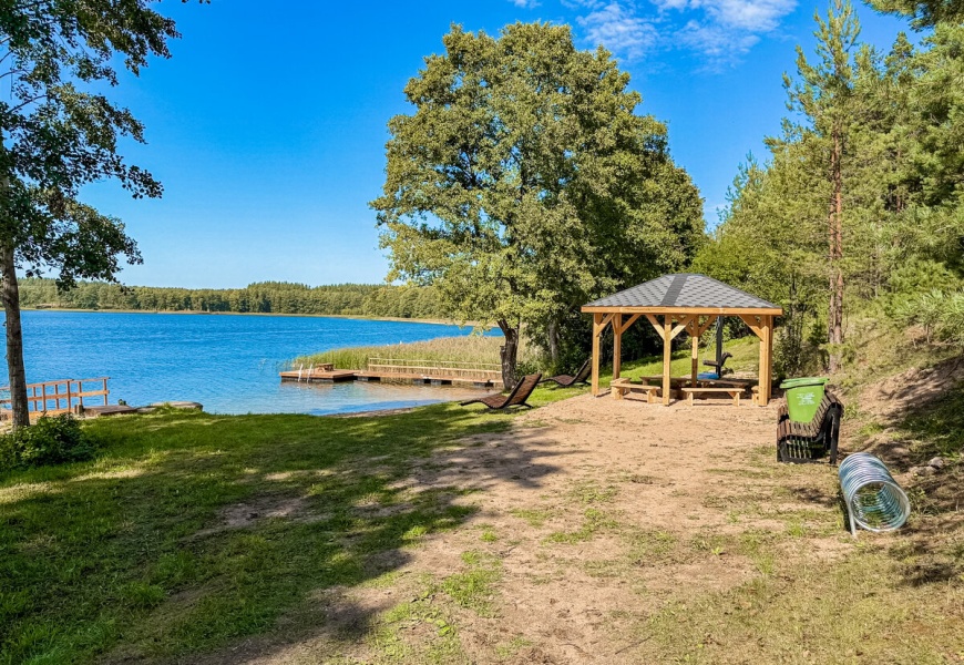 Veisiejuose turime gerų žinių – senojo Veisiejų paplūdimio atnaujinimo darbai baigti!