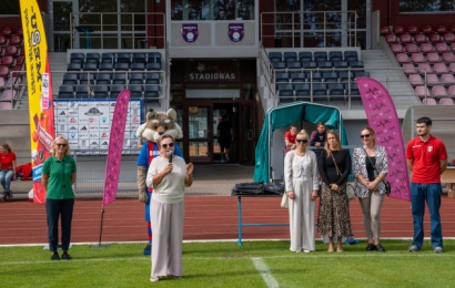 Sportas suvienijo: Alytaus stadione vyko įtraukusis renginys „Futbolas vienija“!