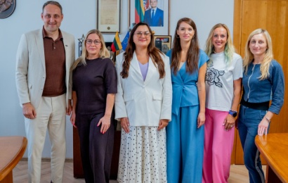 10 Alytaus mamų – tarp „1 000 moterų“ projekto dalyvių: nuo naujų žinių iki drąsesnių sprendimų 10 Alytaus mamų – tarp „1 000 moterų“ projekto dalyvių: nuo naujų žinių iki drąsesnių sprendimų