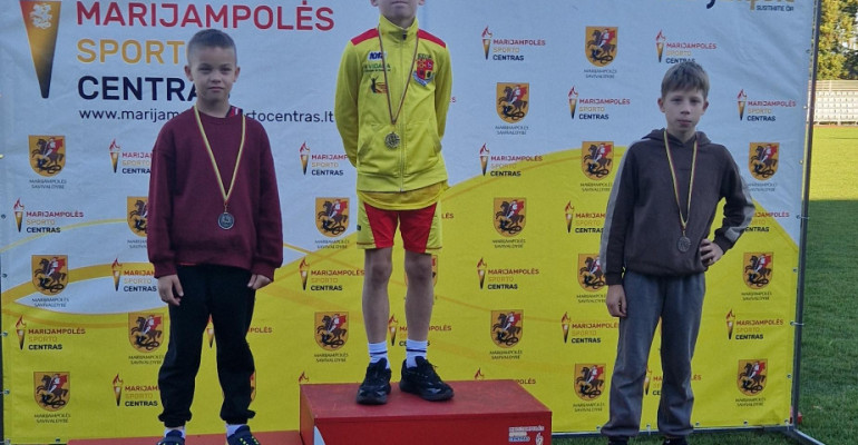 Alytaus lengvaatlečių iškovotos prizinės vietos Marijampolėje ir Trakuose!
