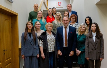 Alytaus miesto savivaldybė padėkojo grožio specialistėms, kavinėms ir restoranams už senjorams padovanotą šventę Alytaus miesto savivaldybė padėkojo grožio specialistėms, kavinėms ir restoranams už senjorams padovanotą šventę