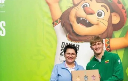 Alytiškiui Tajui Babaičenko jaunimo olimpinėse žaidynėse Dakare patikėta garbė nešti Lietuvos vėliavą!